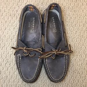 Rustic Grey Leather Boat Flats